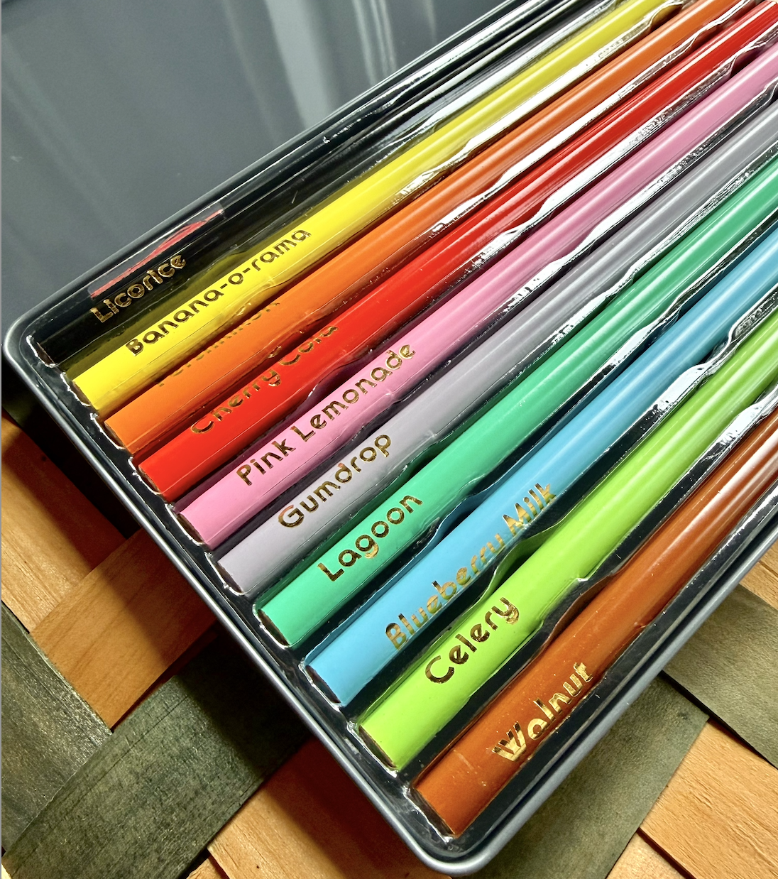 Color Outside the Lines Colored Pencil Set